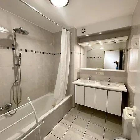 Apartment In Near The *