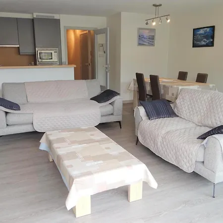 In Near The Apartman *